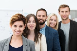 Unser junges und engagiertes Team freut sich über Ihren Besuch.